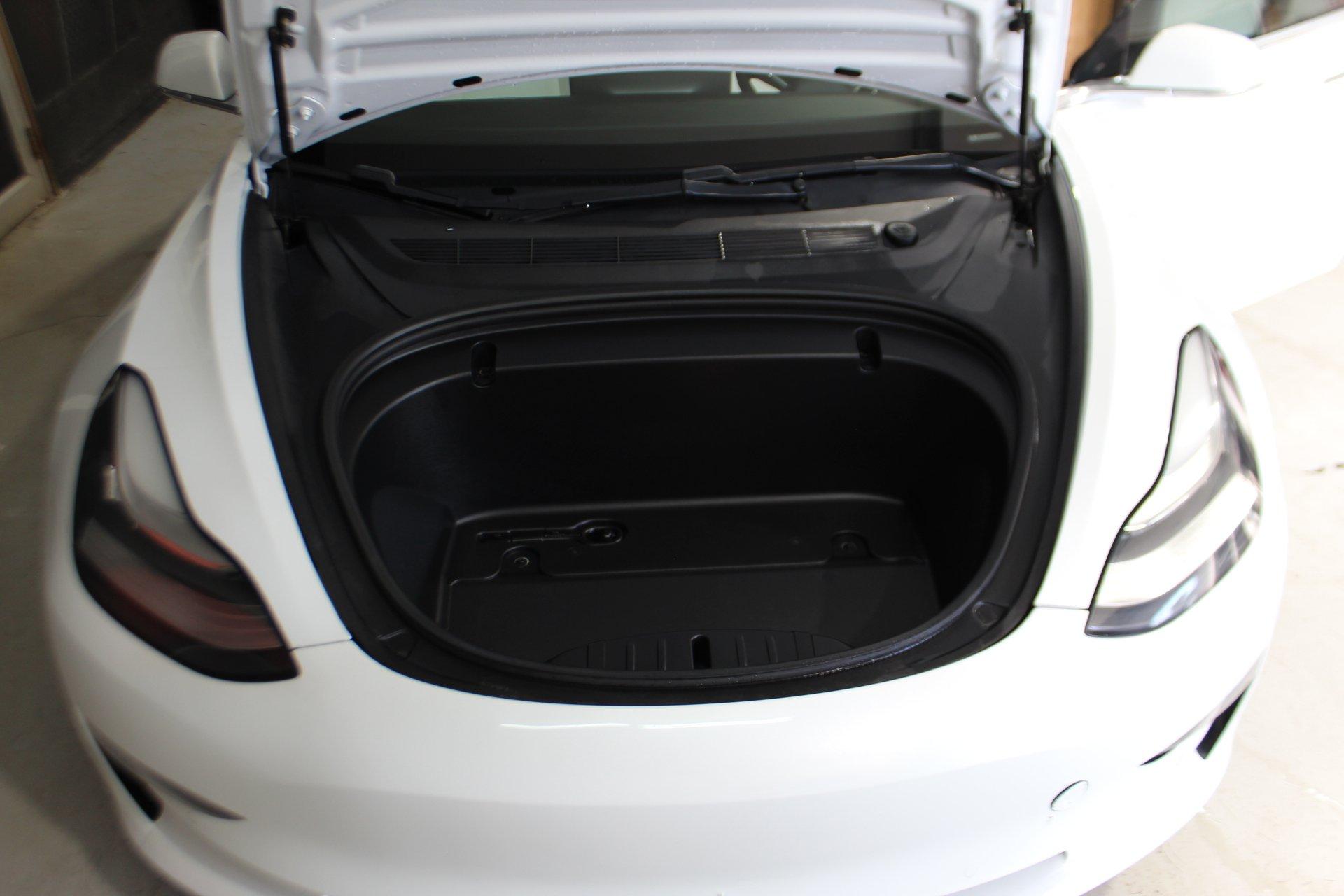 Tesla Model 3 2020 - Image 26