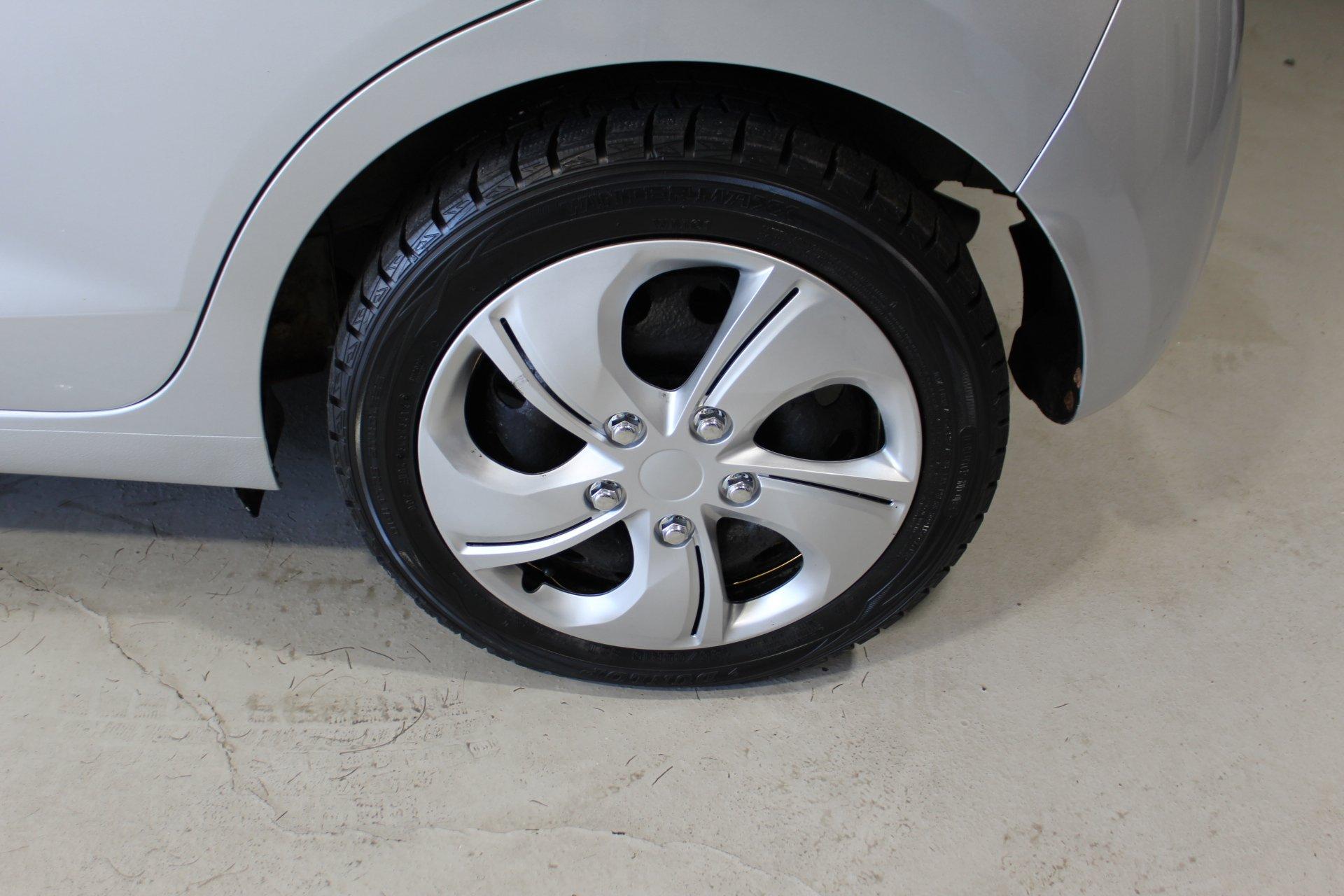 Chevrolet Spark 2018 - Image 9