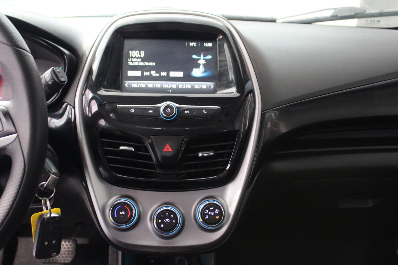 Chevrolet Spark 2018 - Image 19