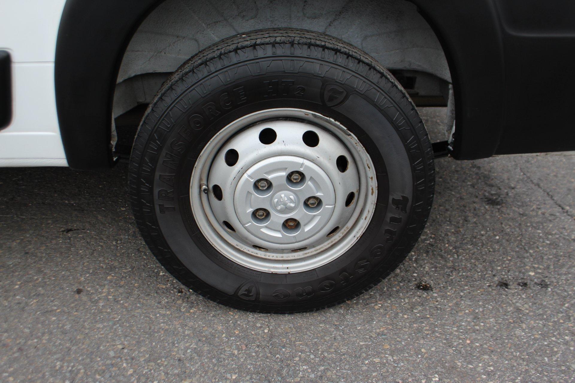 Ram ProMaster Cargo Van 2022 - Image 10