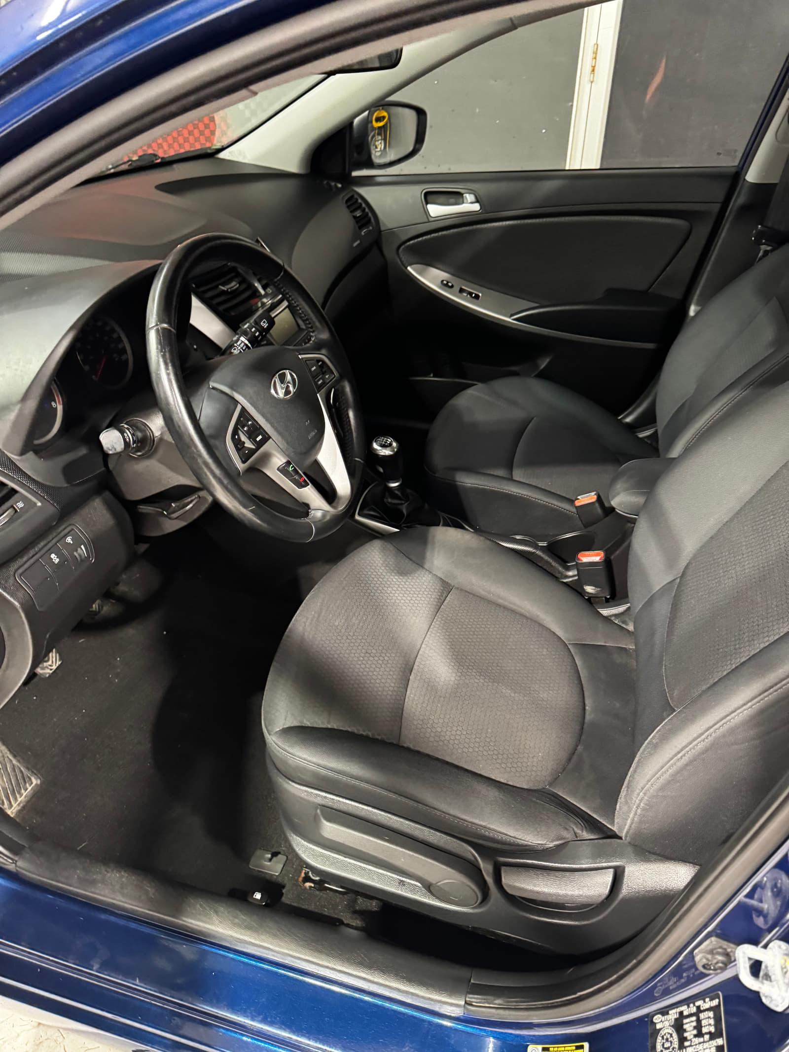 Hyundai Accent 2017 - Image 7