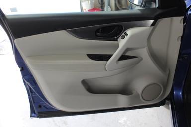 Nissan Qashqai 2021 - Thumbnail 10