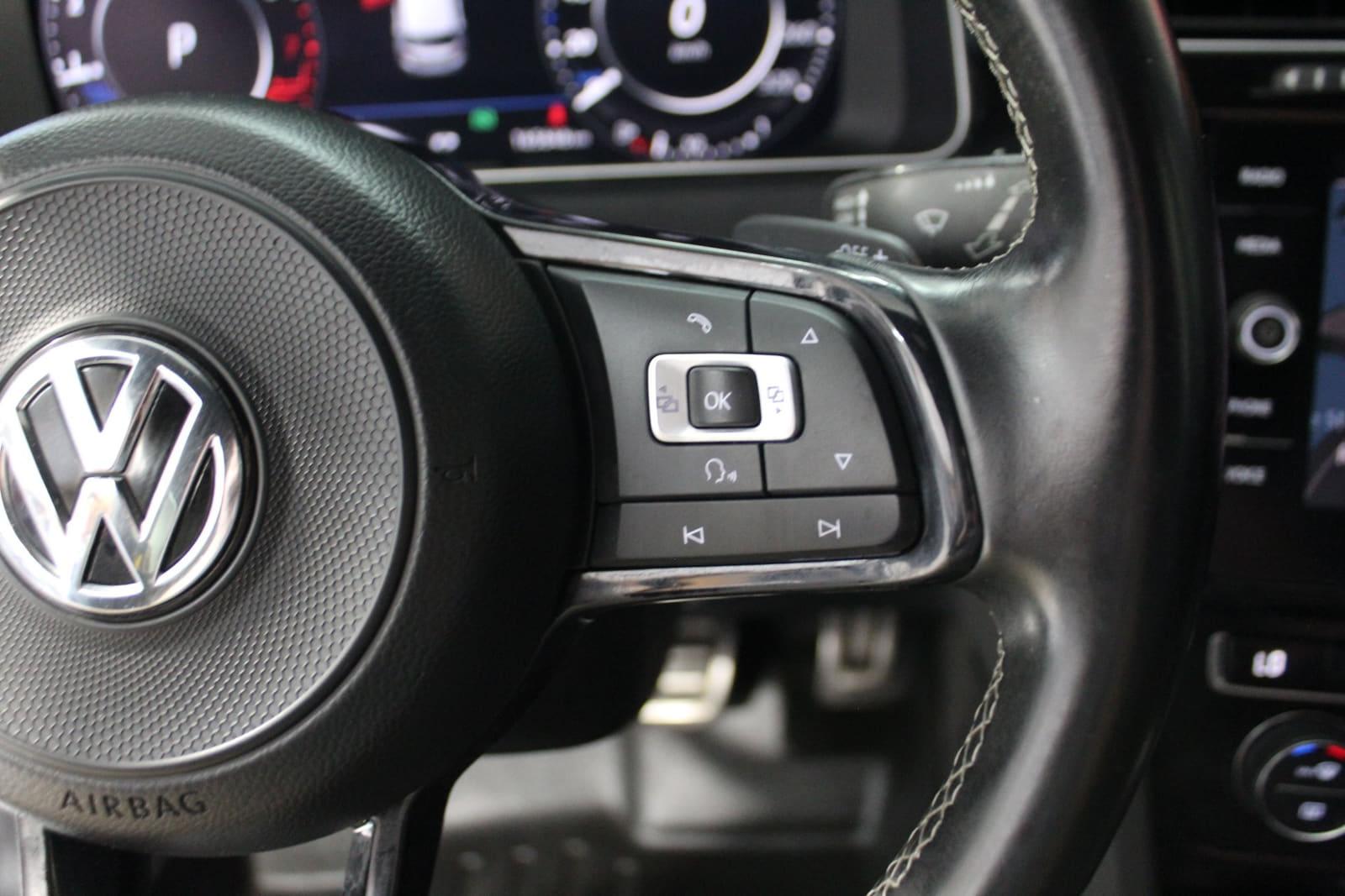 Volkswagen Golf R 2018 - Image 17