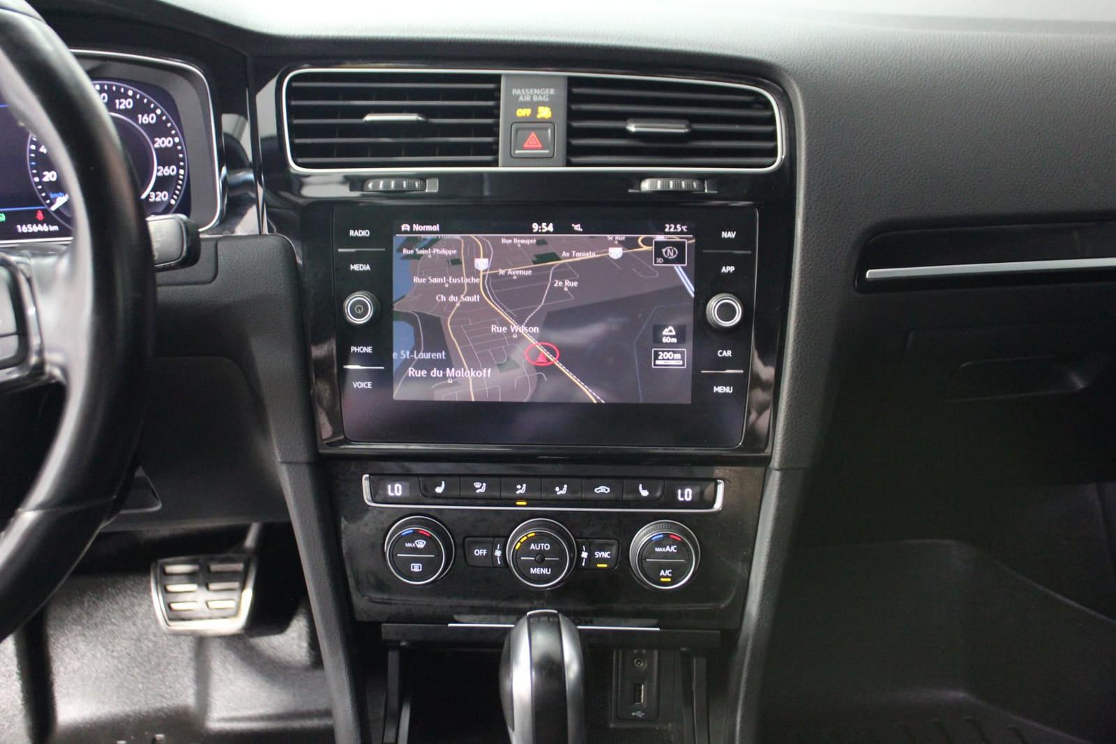 Volkswagen Golf R 2018 - Image 19