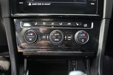 Volkswagen Golf R 2018 - Thumbnail 23