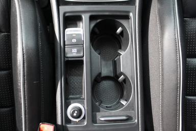 Volkswagen Golf R 2018 - Thumbnail 25