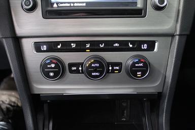 Volkswagen Golf 2016 - Thumbnail 21