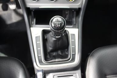 Volkswagen Golf 2016 - Thumbnail 22