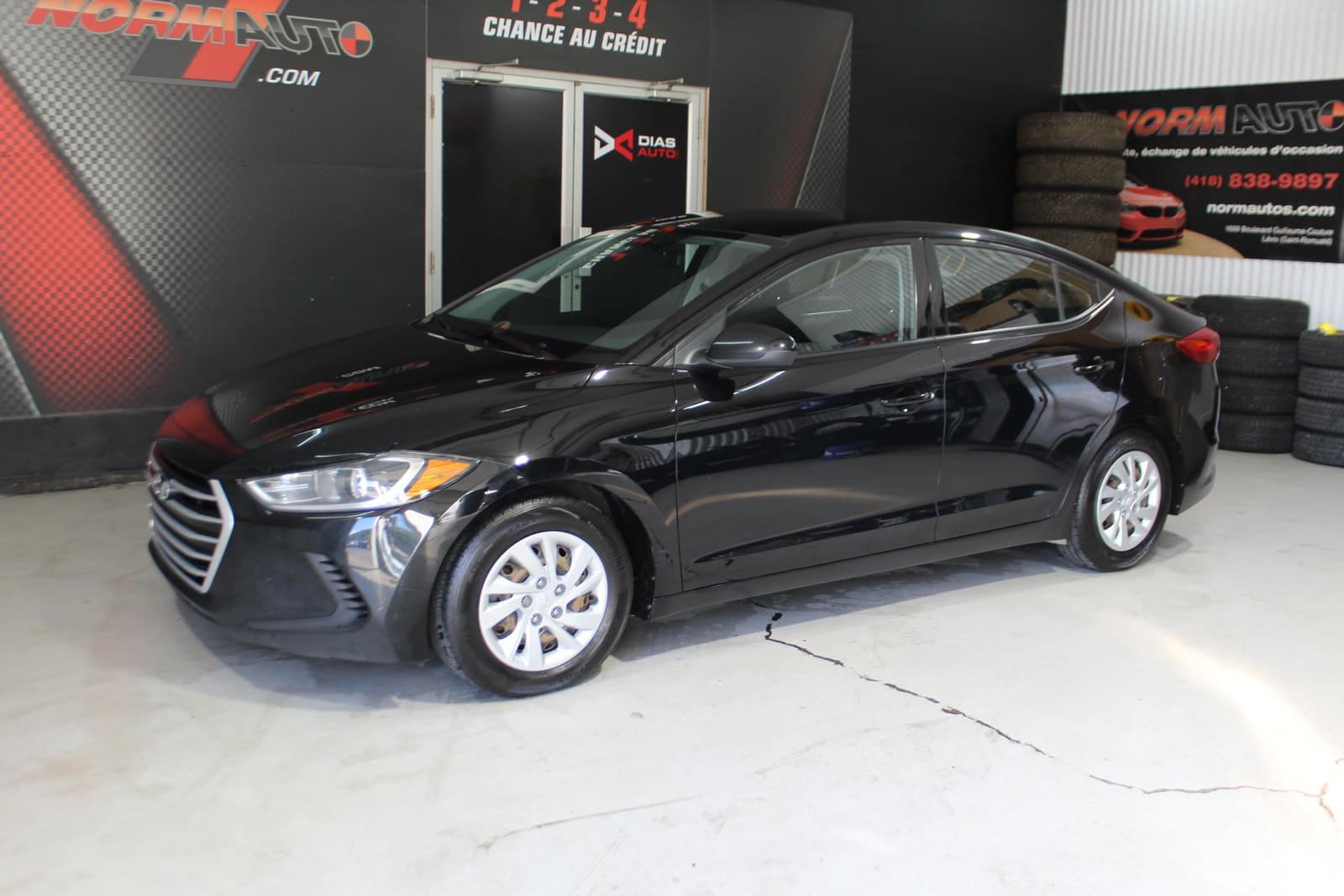 Hyundai Elantra 2018 - Image 2