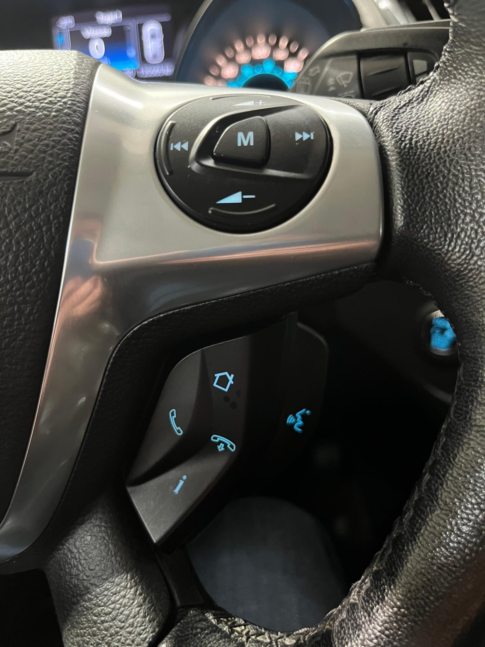 Ford Escape 2014 - Image 19