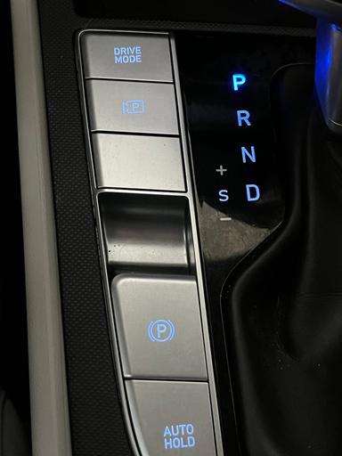 Hyundai Elantra 2021 - Thumbnail 15