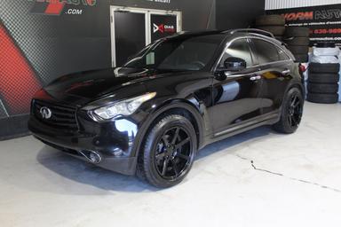 Infiniti QX70 2016 - Thumbnail 3