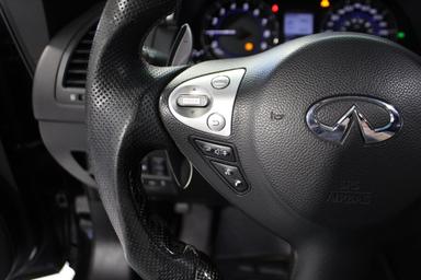 Infiniti QX70 2016 - Thumbnail 16