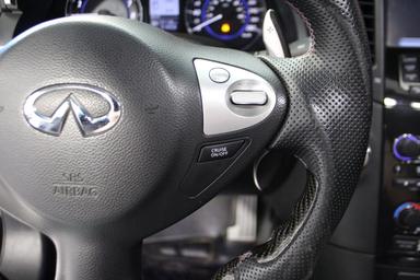 Infiniti QX70 2016 - Thumbnail 17