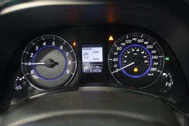 Infiniti QX70 2016 - Thumbnail 18