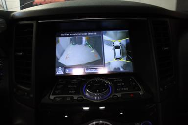 Infiniti QX70 2016 - Thumbnail 21