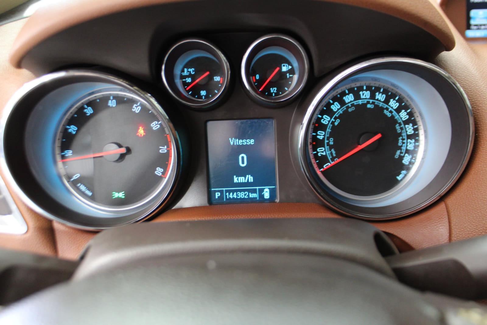 Buick Encore 2014 - Image 18