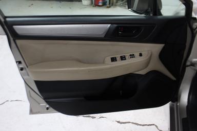 Subaru Legacy 2015 - Thumbnail 10