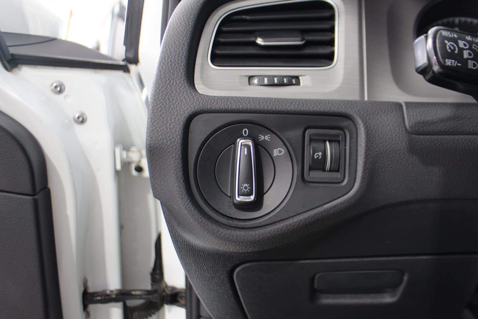 Volkswagen Golf 2017 - Image 13