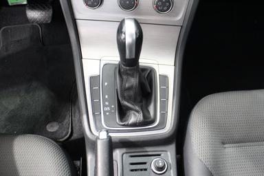 Volkswagen Golf 2017 - Thumbnail 22