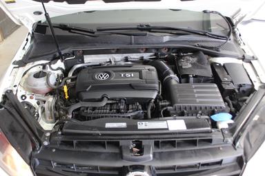 Volkswagen Golf 2017 - Thumbnail 26