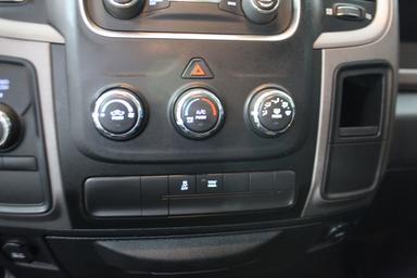 Dodge Ram 1500 2017 - Thumbnail 19