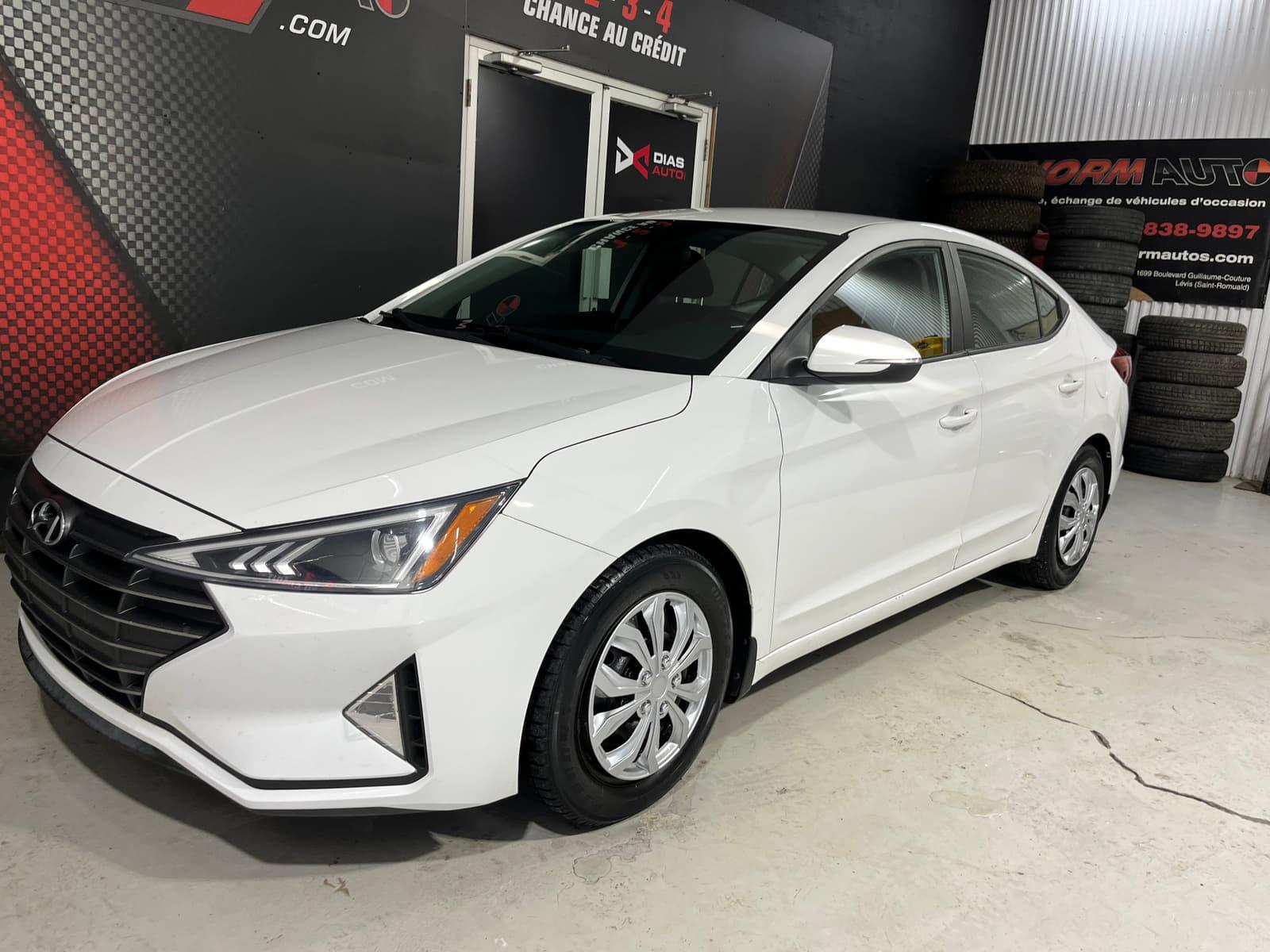 Hyundai Elantra 2019 - Image 2