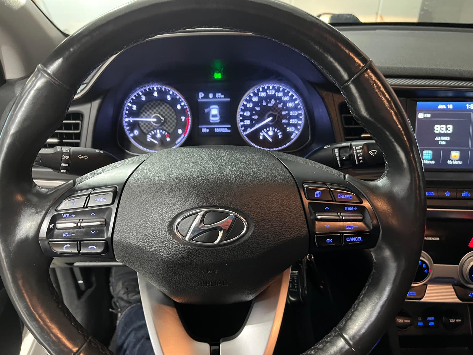 Hyundai Elantra 2019 - Image 16