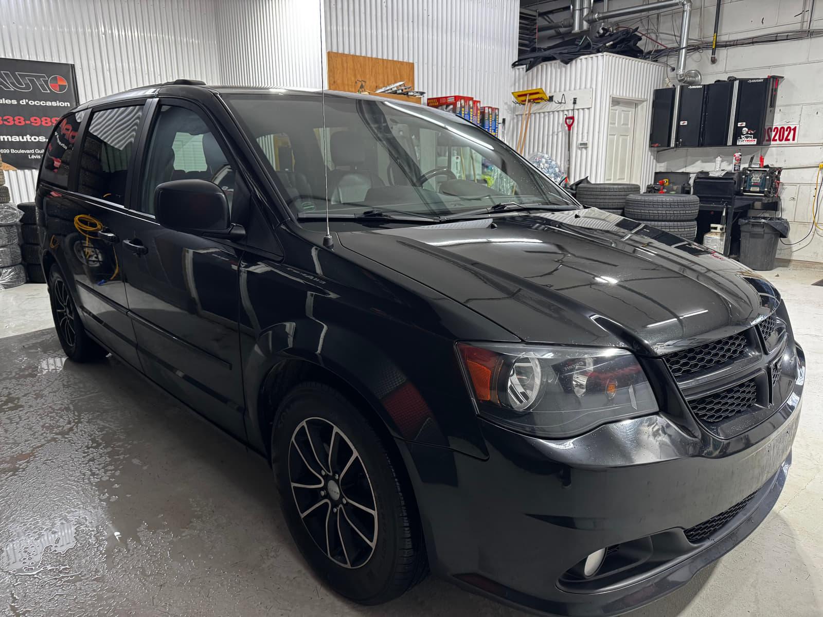 Dodge Grand Caravan 2017 - Image 4