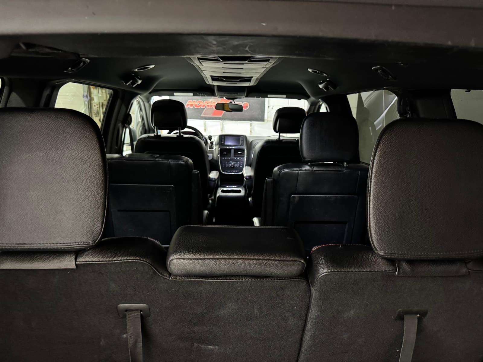 Dodge Grand Caravan 2017 - Image 8