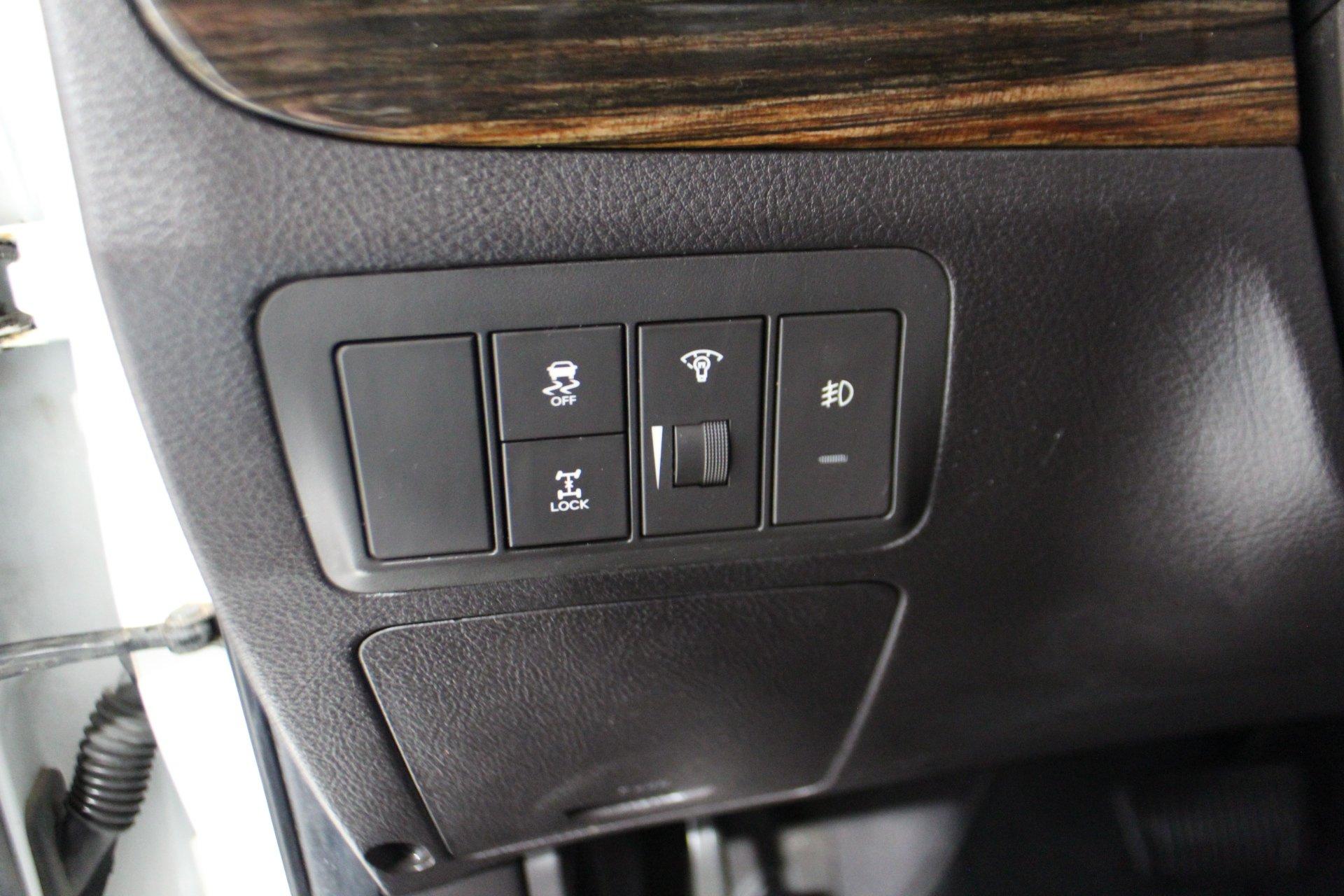 Hyundai Santa Fe 2010 - Image 12