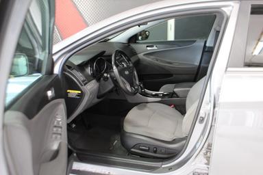 Hyundai Sonata 2013 - Thumbnail 10