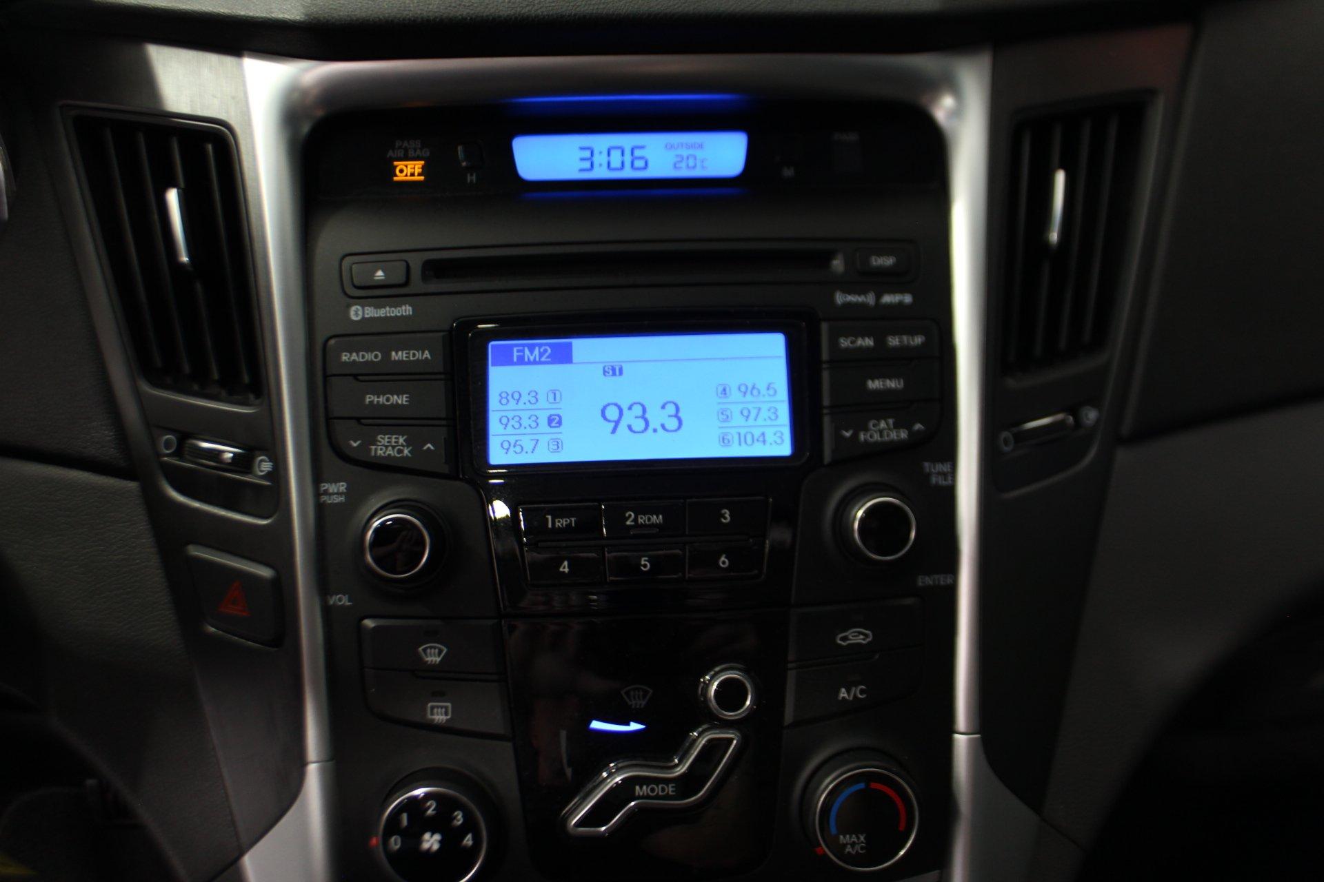 Hyundai Sonata 2013 - Image 20