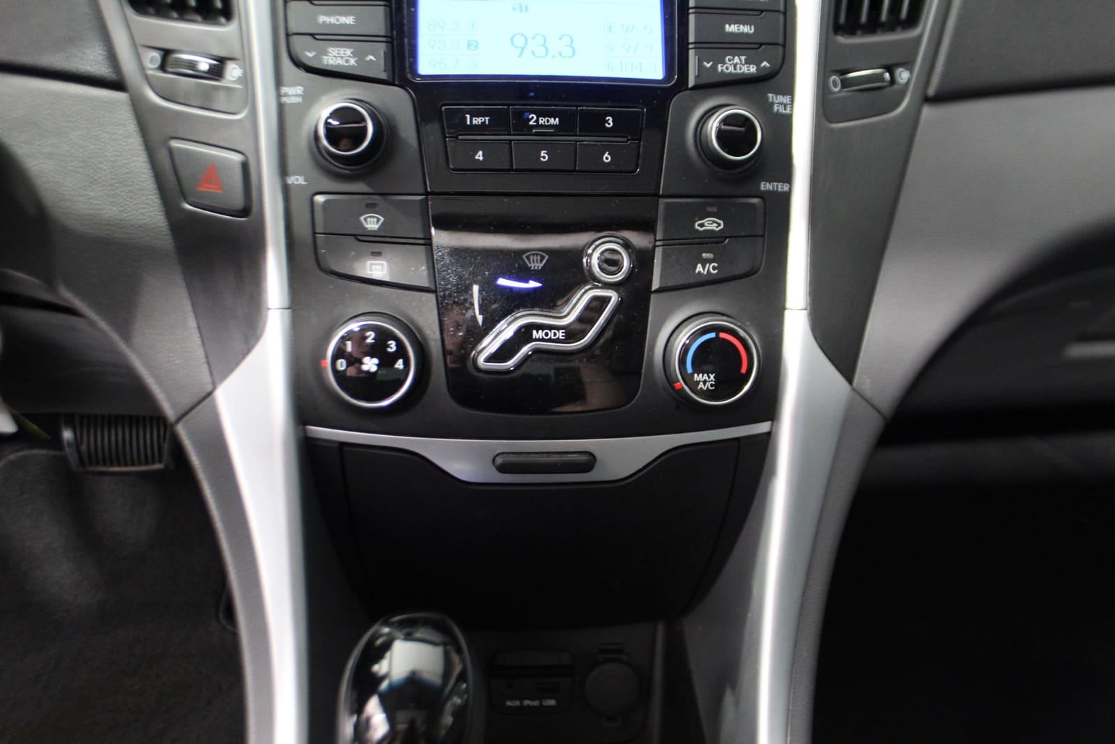 Hyundai Sonata 2013 - Image 21