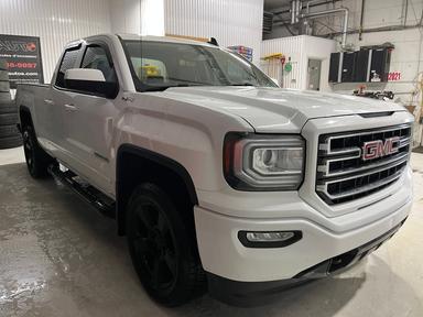 GMC Sierra 1500 2018 - Thumbnail 3
