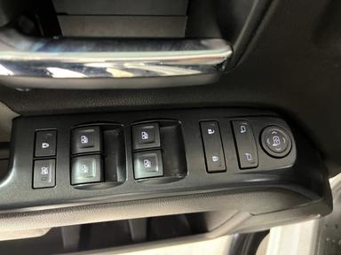 GMC Sierra 1500 2018 - Thumbnail 9