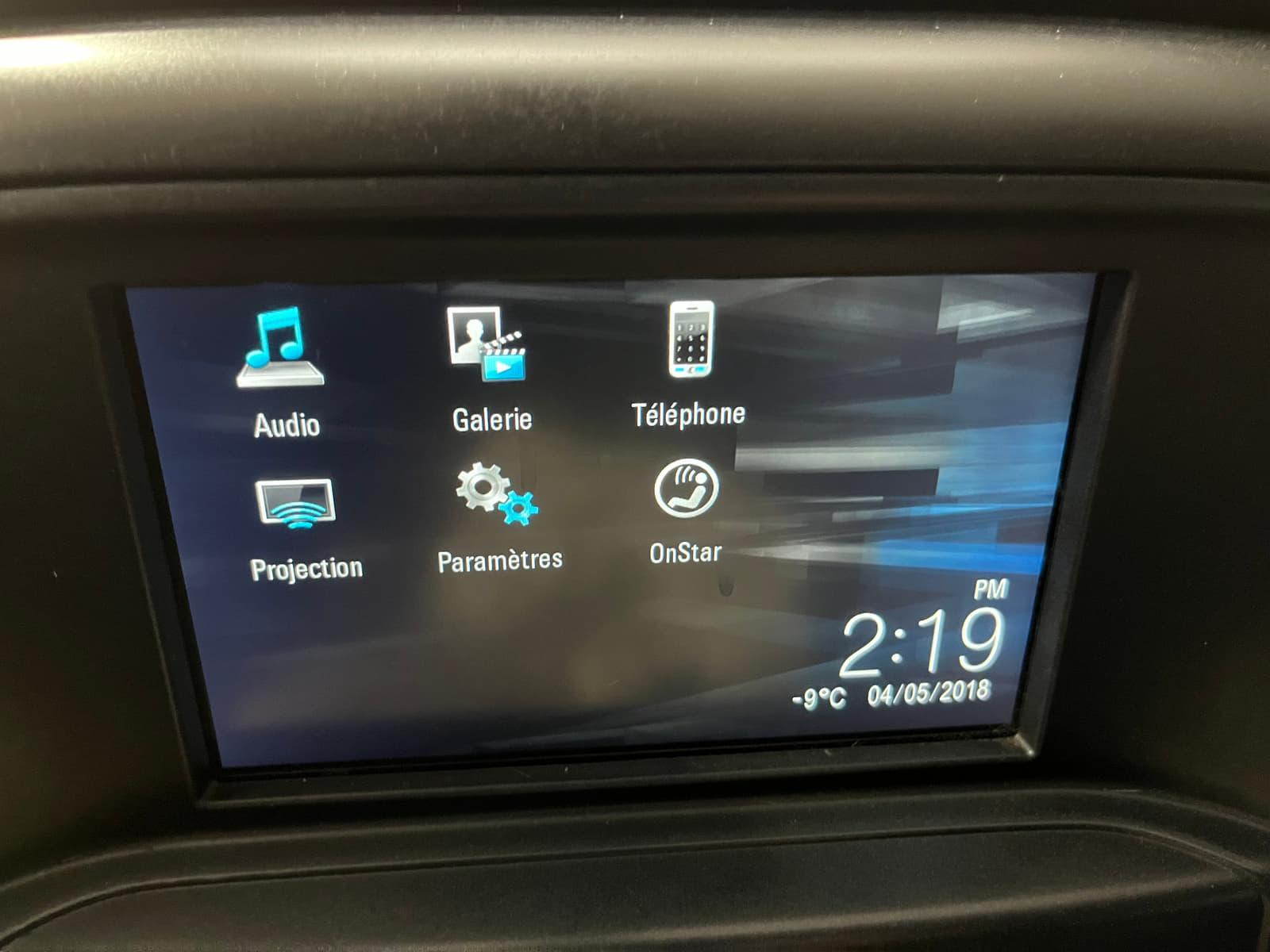 GMC Sierra 1500 2018 - Image 17