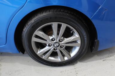 Hyundai Elantra 2017 - Thumbnail 8
