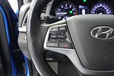 Hyundai Elantra 2017 - Thumbnail 14