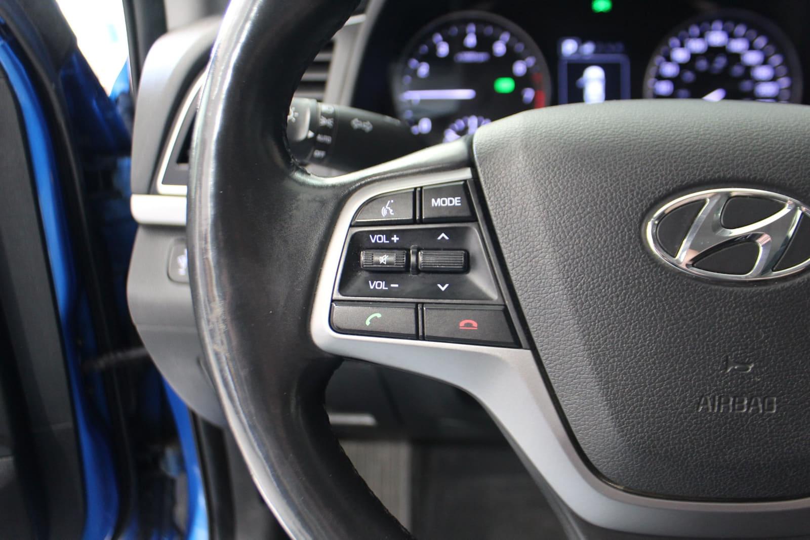 Hyundai Elantra 2017 - Image 14