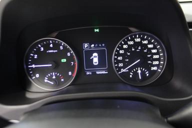 Hyundai Elantra 2017 - Thumbnail 16