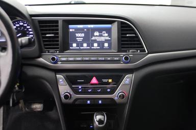 Hyundai Elantra 2017 - Thumbnail 17