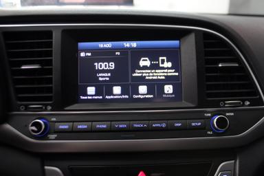 Hyundai Elantra 2017 - Thumbnail 18