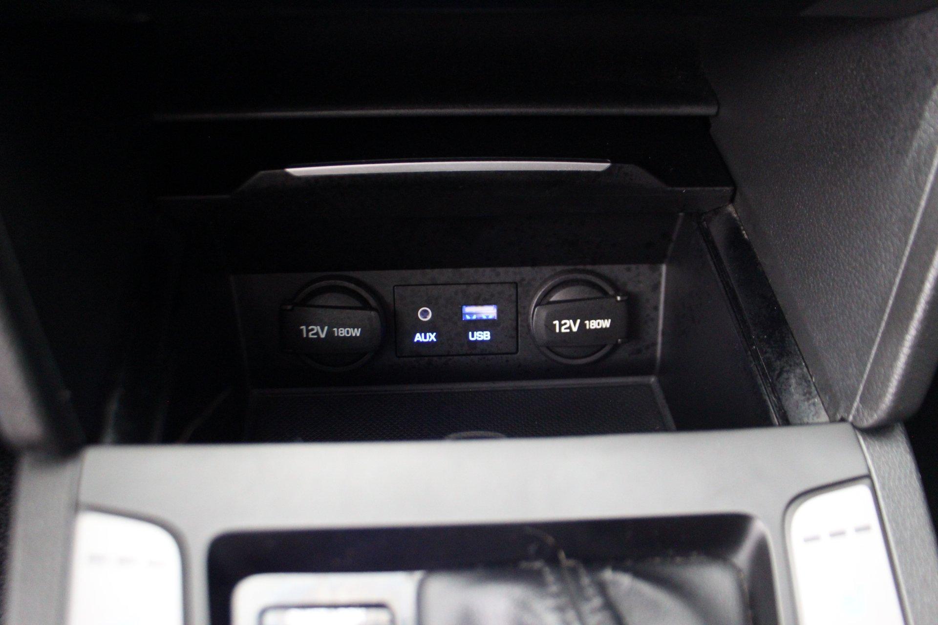 Hyundai Elantra 2017 - Image 21