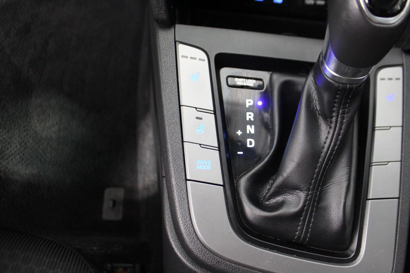 Hyundai Elantra 2017 - Image 23