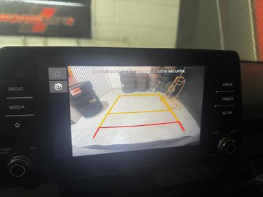 Kia Seltos 2022 - Thumbnail 14