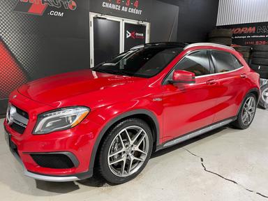 Mercedes-Benz AMG GLA 45 2016 - Thumbnail 2