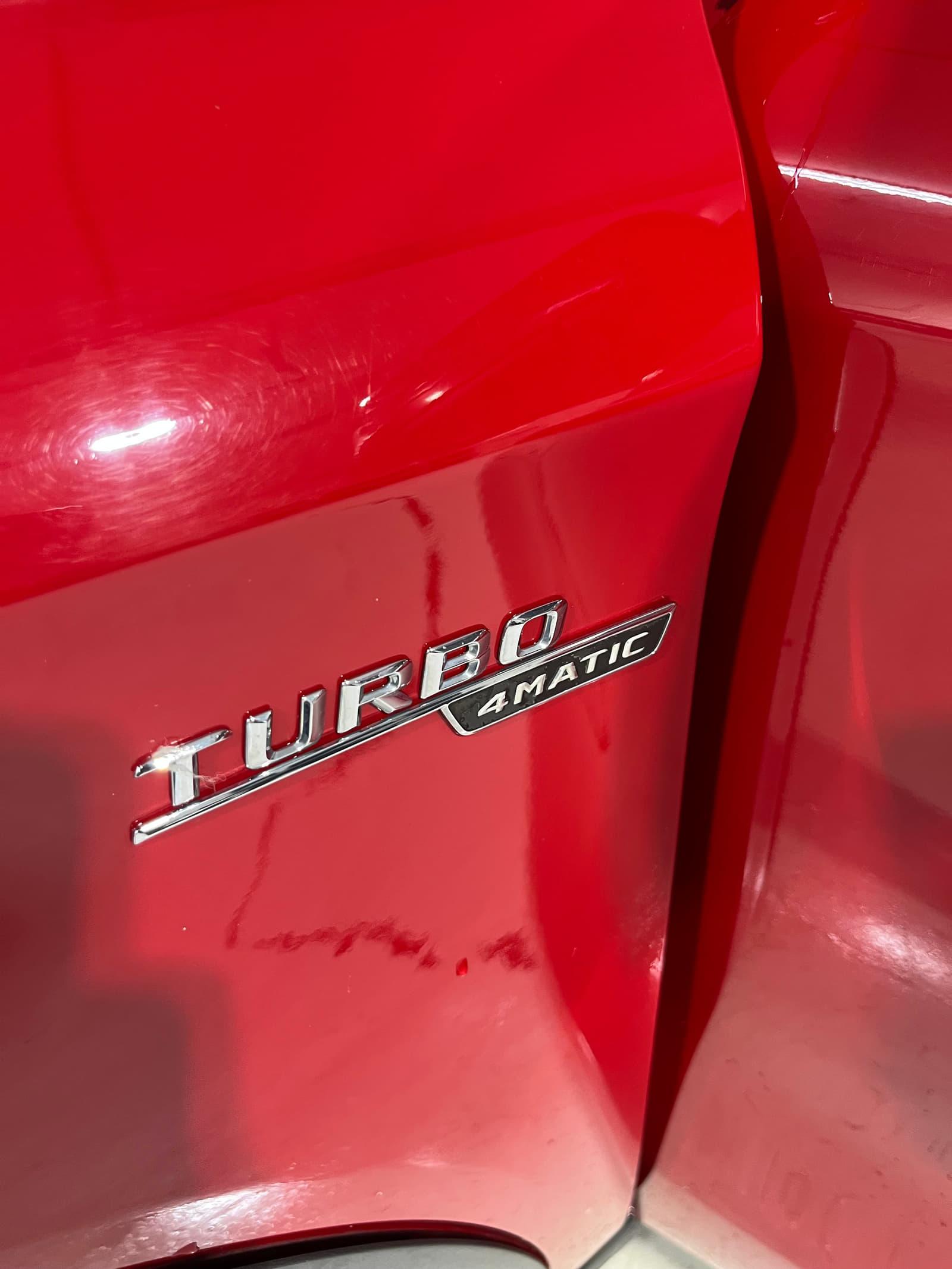 Mercedes-Benz AMG GLA 45 2016 - Image 8