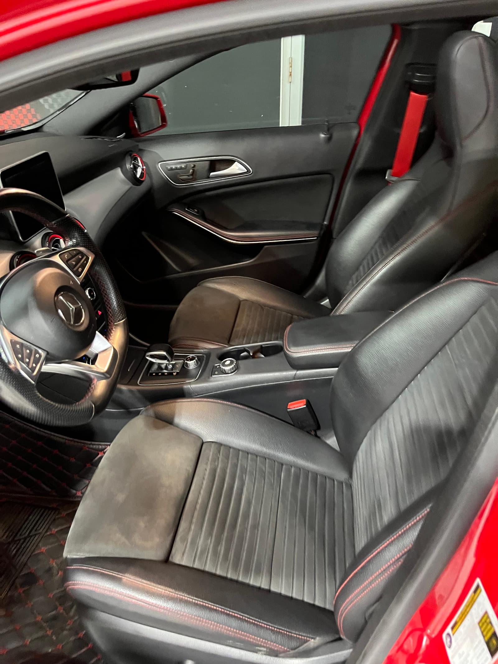 Mercedes-Benz AMG GLA 45 2016 - Image 10