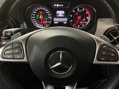 Mercedes-Benz AMG GLA 45 2016 - Thumbnail 17